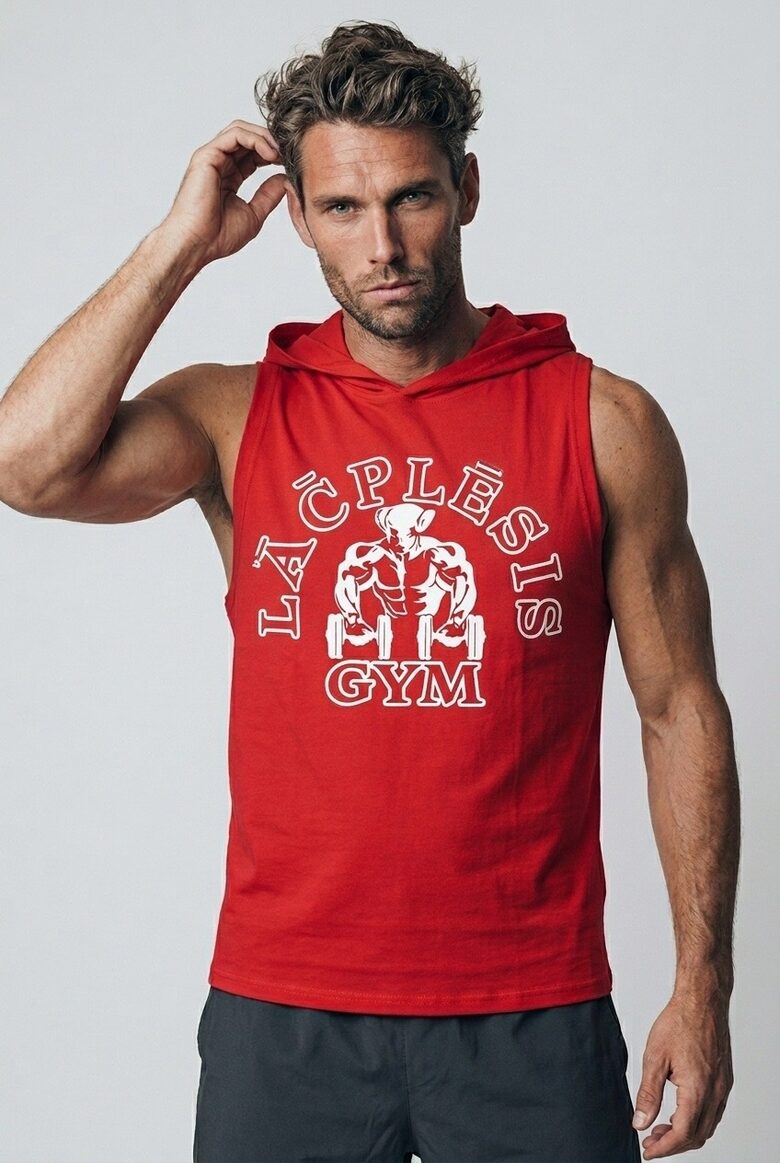 Tank tops ar kapuci