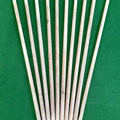 Koka vingrošanas nūjas. Garums apm.100 cm.     Cena 2,00 gab. 