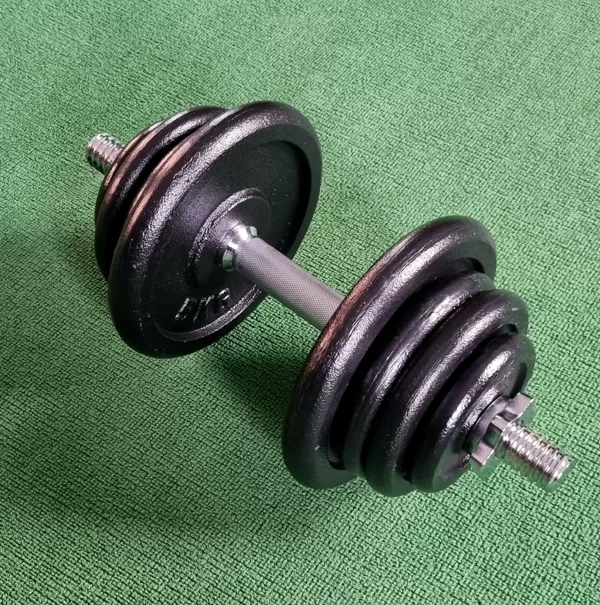 Jaunas metāla saliekāmās hanteles 2x 30 kg. cena 2,90 eur. kg.