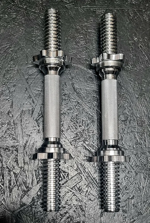 JAUNI Hanteļu rokturi 30mm diskiem. C: 20,00 eur,pāris