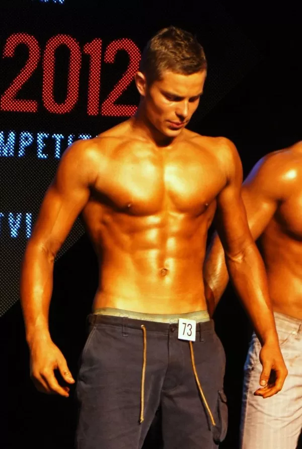 Dāvis - Man Fitness Model