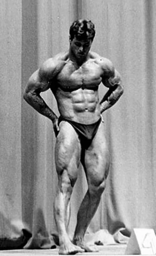 Aivars Čivkašs  Latvijas absolūtais čempions bodībildingā 90 kg.