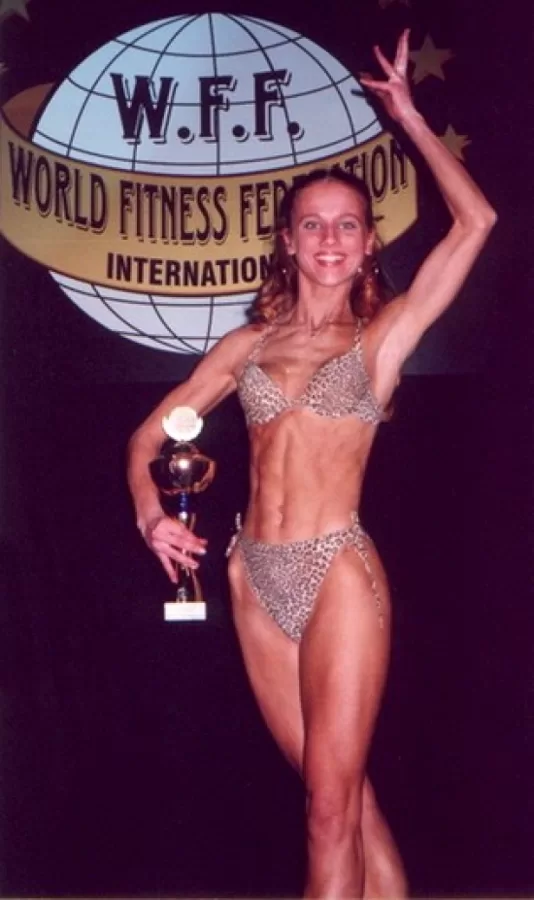 Ilze Šveiduka  Latvijas čempione Pasaules Čempionātā Fitnesā 3. vieta